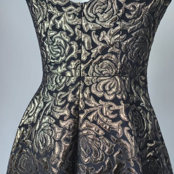 Elegant Black and Gold Floral Dress - Picture 9 of 13